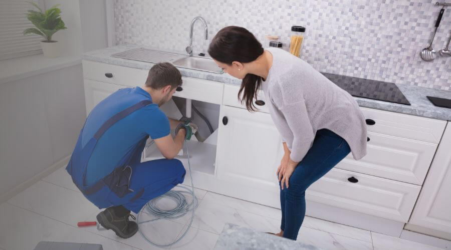 Expert burst pipe repair services in Moscow, KS